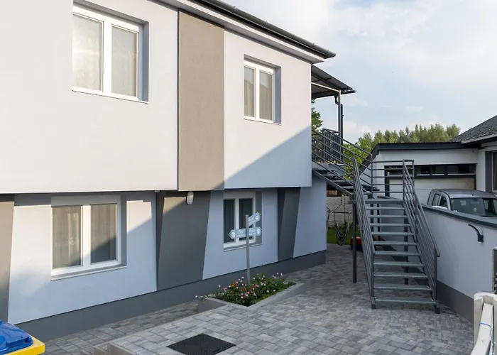 Arza Sosto Apartman